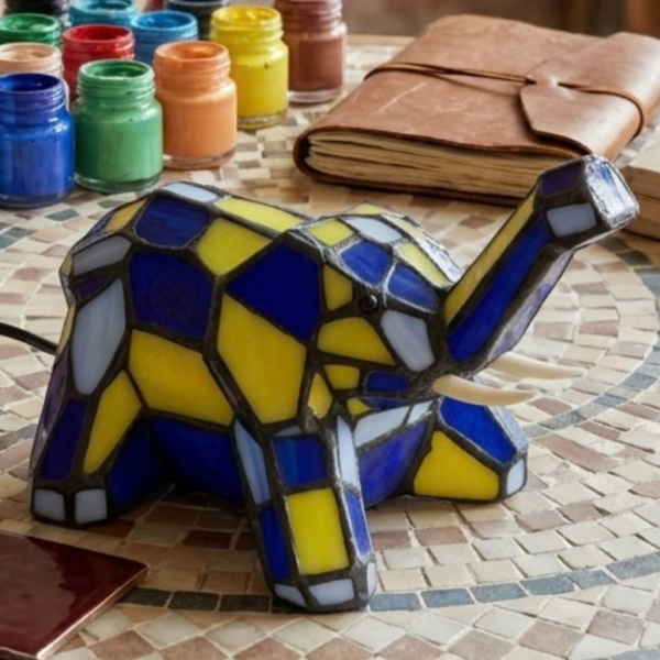 Lámpara elefante Tiffany de cristal